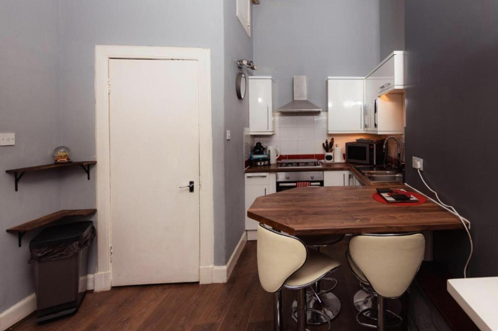 Warm Apartment By Holyrood Palace! Edinburgh Luaran gambar